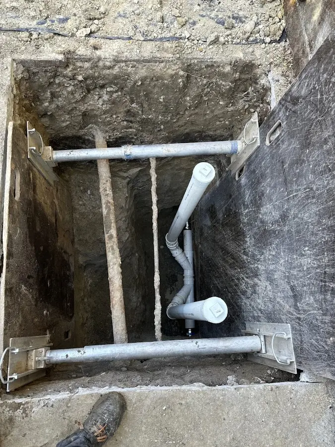 Experienced plumber completing Gas Line Repair work in Jersey City